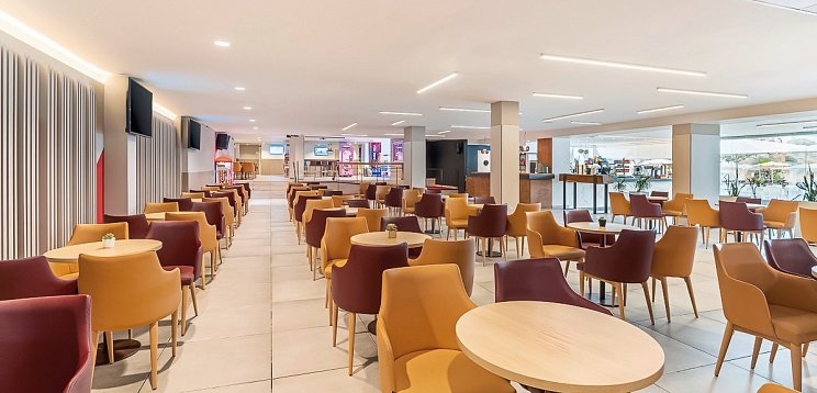 FERGUS Club Pineda Splash