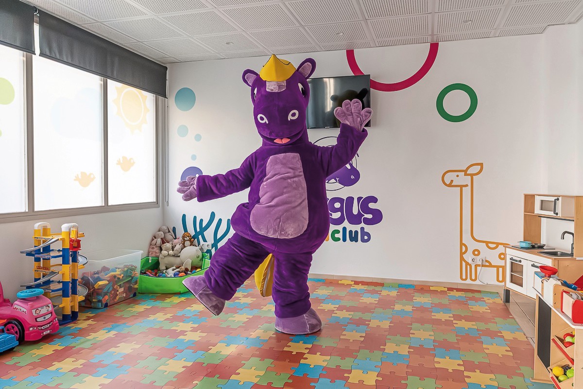 FERGUS Club Pineda Splash