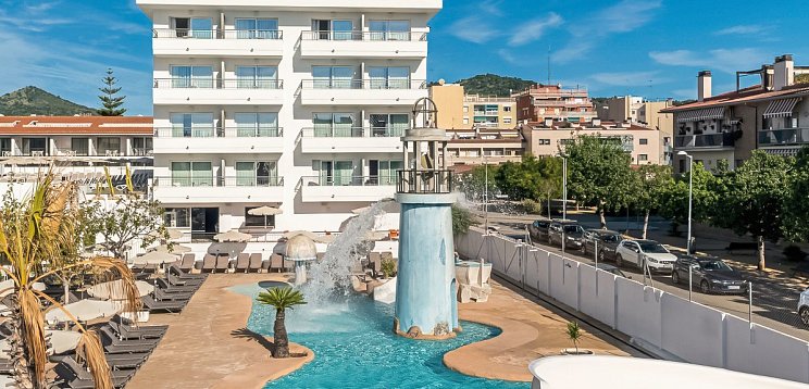 FERGUS Club Pineda Splash