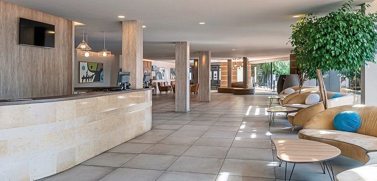 FERGUS Club Pineda Splash