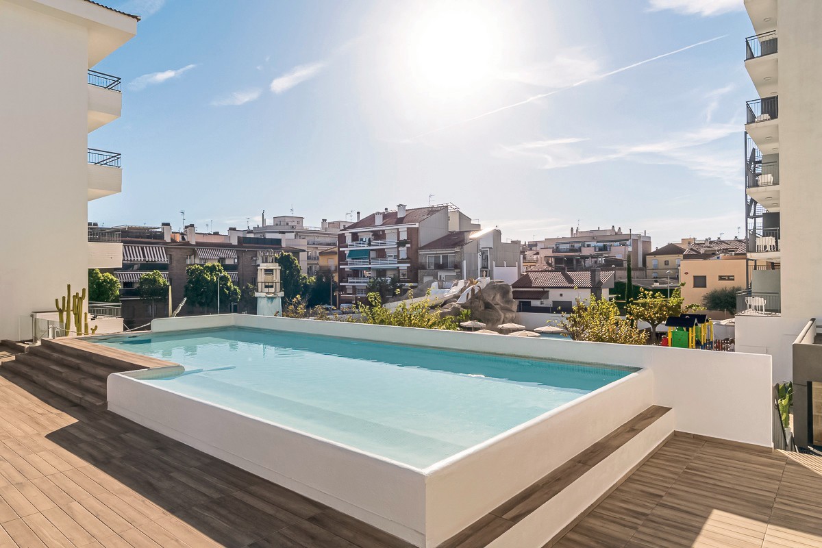 FERGUS Club Pineda Splash