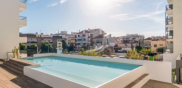 FERGUS Club Pineda Splash