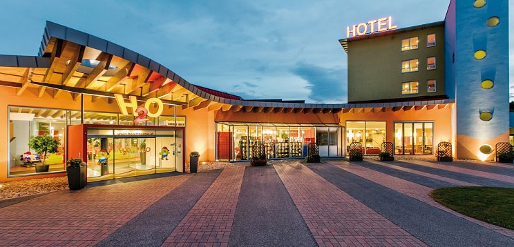 H2O Hotel-Therme-Resort