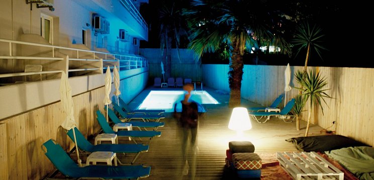 Azure Mare Hotel