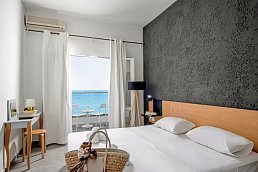 Azure Mare Hotel