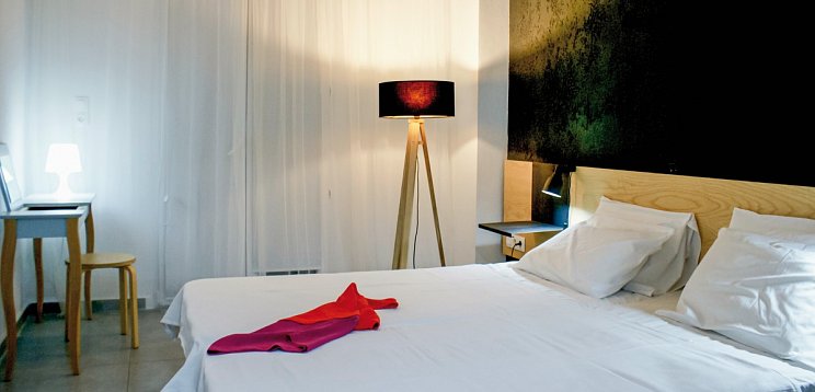 Azure Mare Hotel