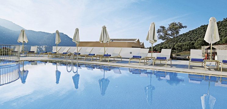 Filion Suites Resort & Spa