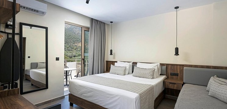 Filion Suites Resort & Spa