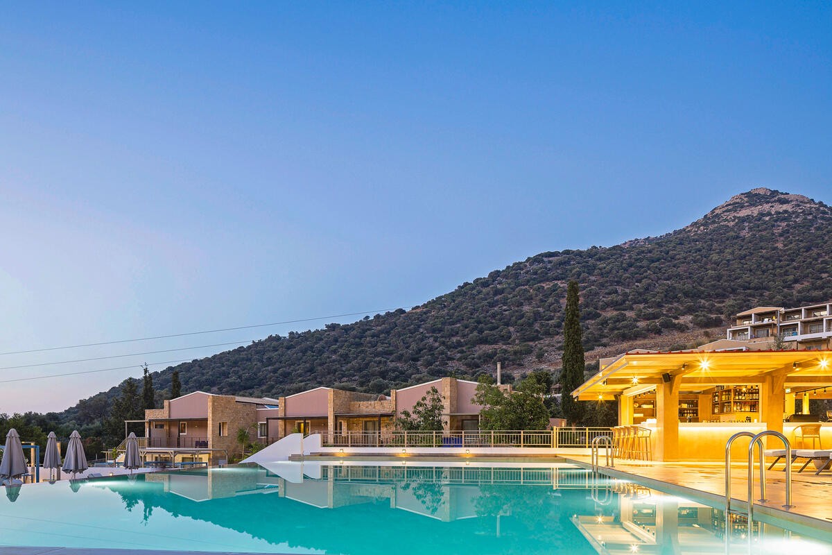 Filion Suites Resort & Spa