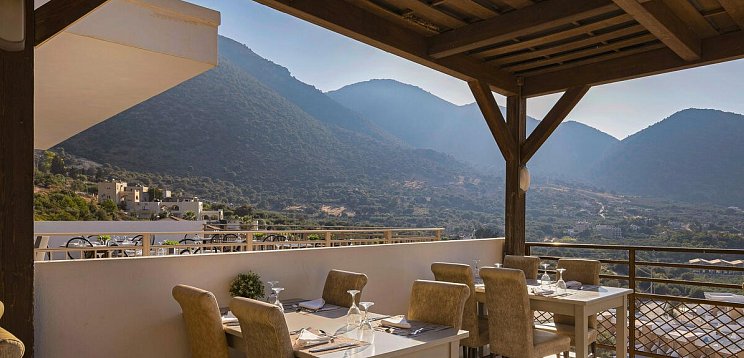 Filion Suites Resort & Spa