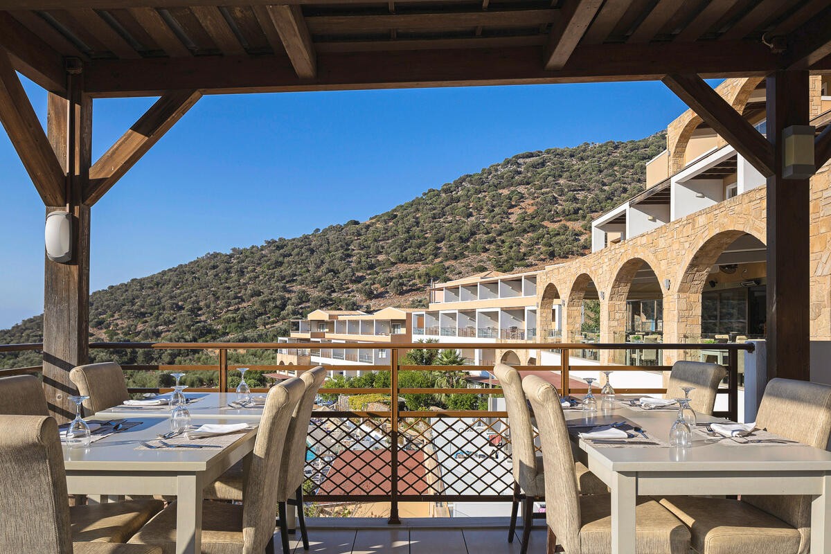 Filion Suites Resort & Spa