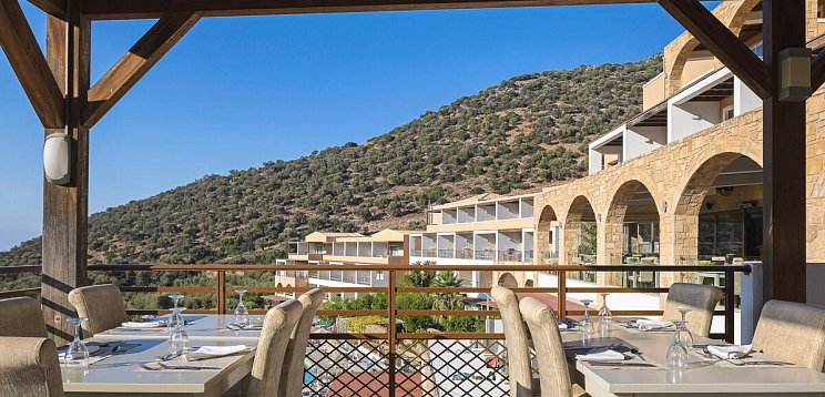 Filion Suites Resort & Spa