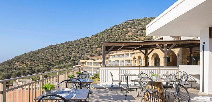 Filion Suites Resort & Spa