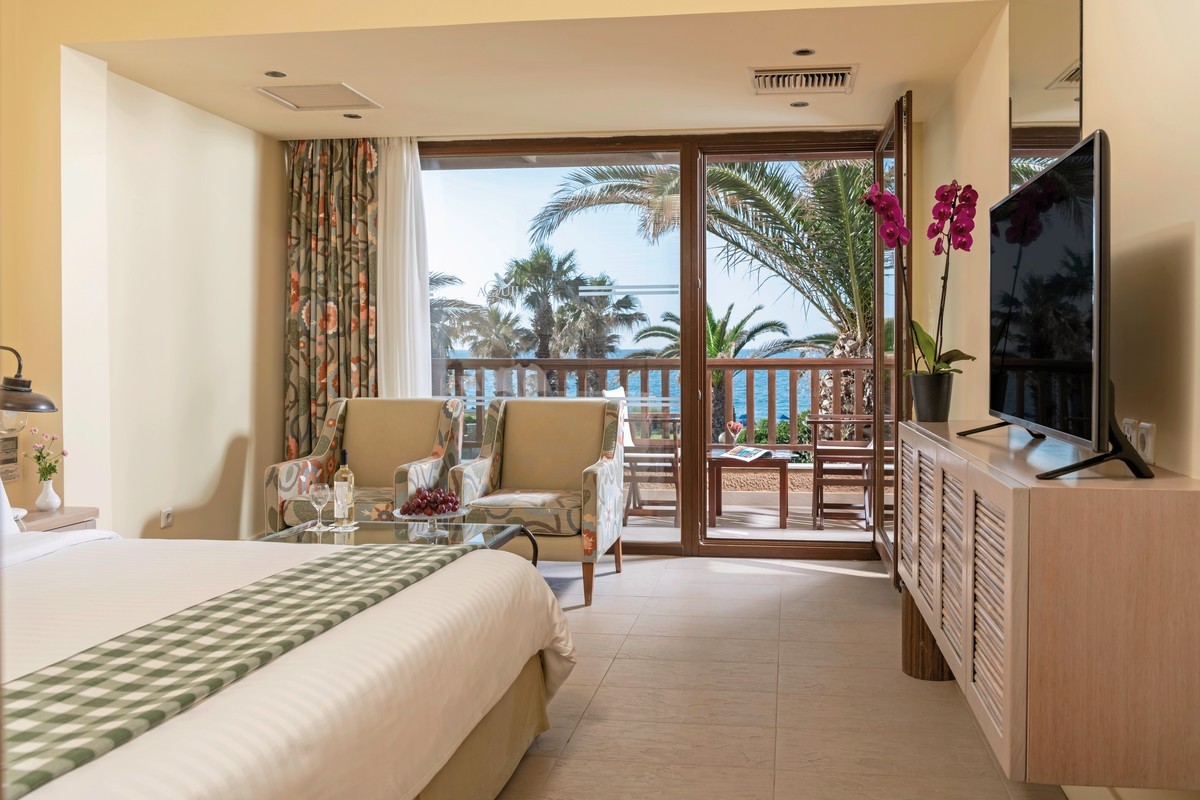 Aquila Rithymna Beach