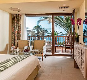 Aquila Rithymna Beach