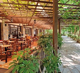 Apollonia Beach Resort & Spa