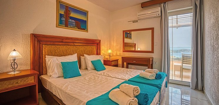 Elounda Residence Resort & Waterpark