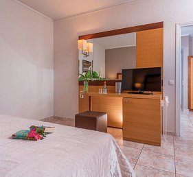 Athina Palace Resort&Spa