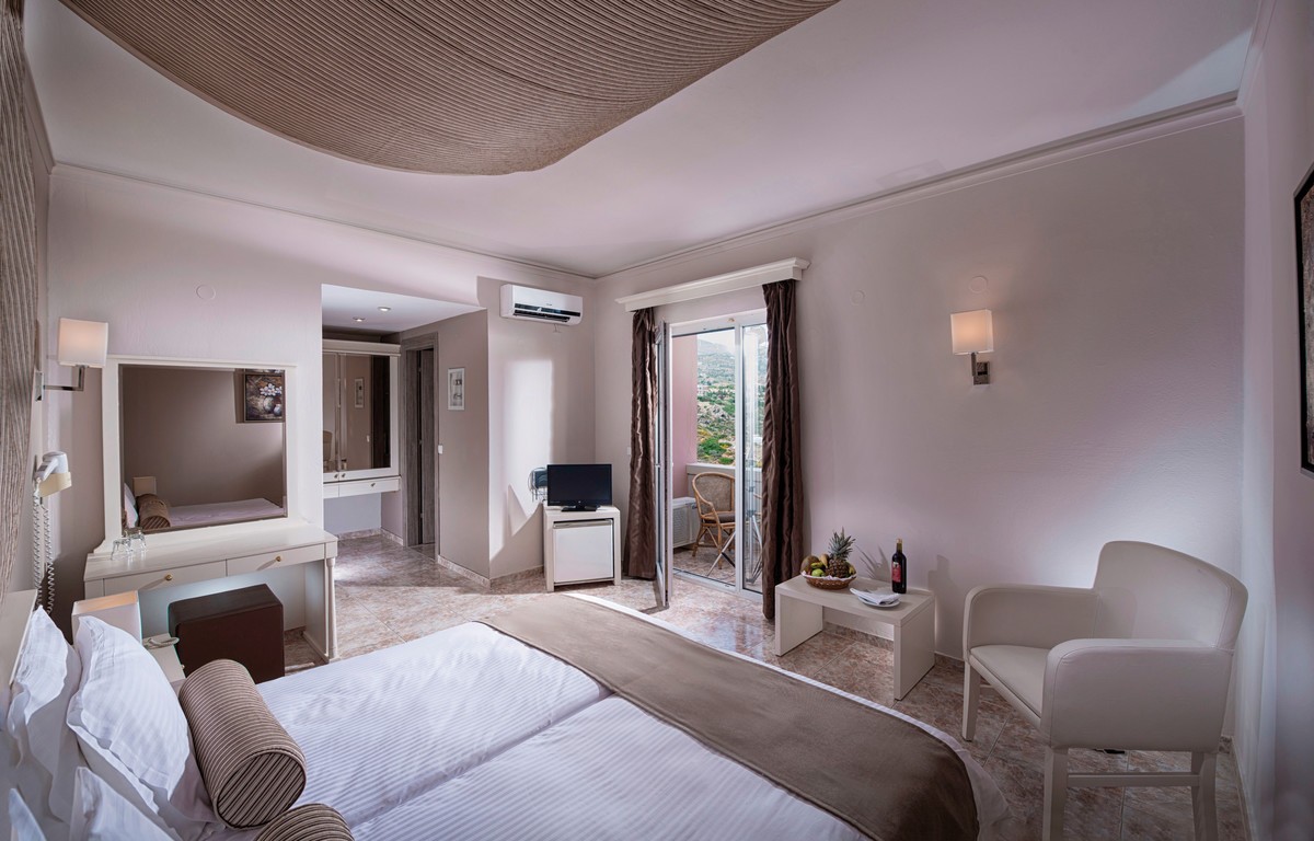 Athina Palace Resort&Spa