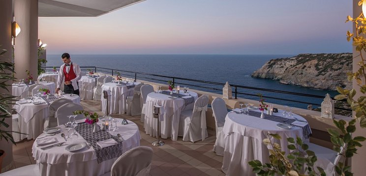 Athina Palace Resort&Spa