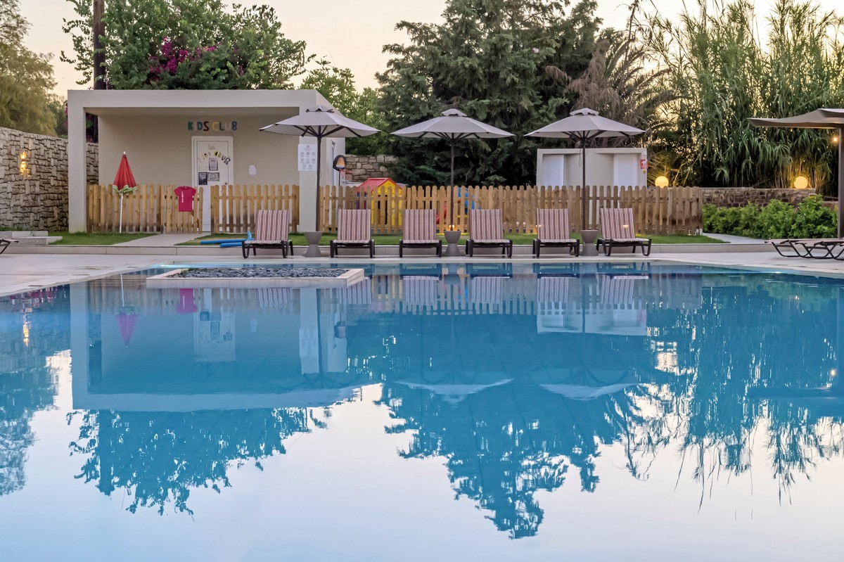 Zeus Hotels Ydoria Resort