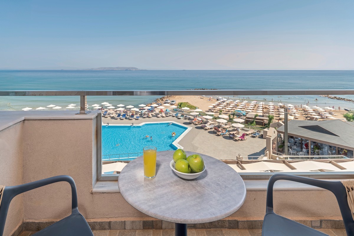 Themis Beach Hotel