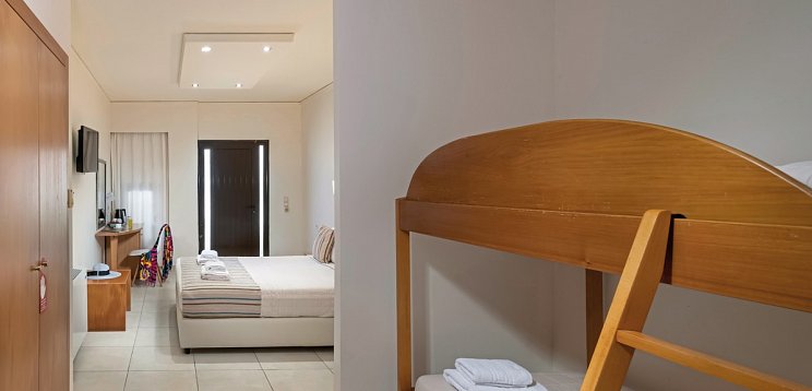 Themis Beach Hotel