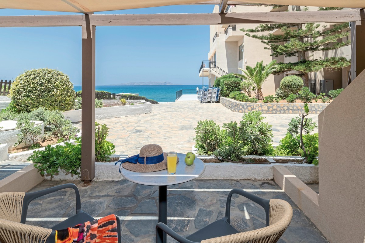 Themis Beach Hotel