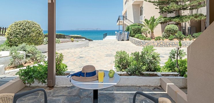 Themis Beach Hotel