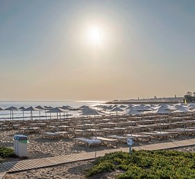 Themis Beach Hotel