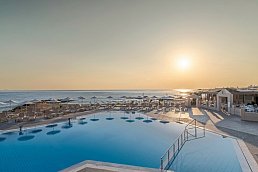 Themis Beach Hotel