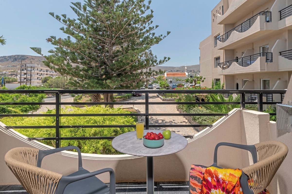 Themis Beach Hotel