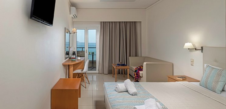Themis Beach Hotel