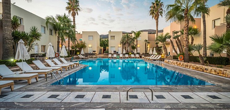 Meropi Hotel & Apartments