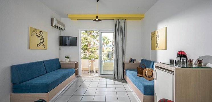 Meropi Hotel & Apartments