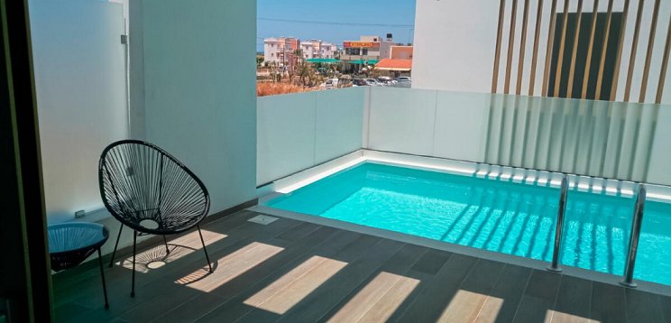 Meropi Hotel & Apartments