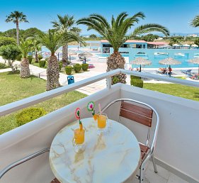 Corali Hotel