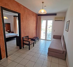 Corali Hotel