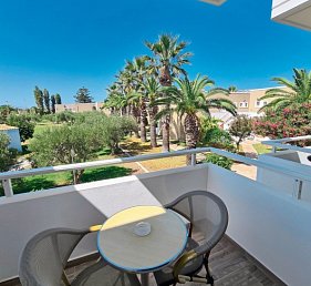 Corali Hotel