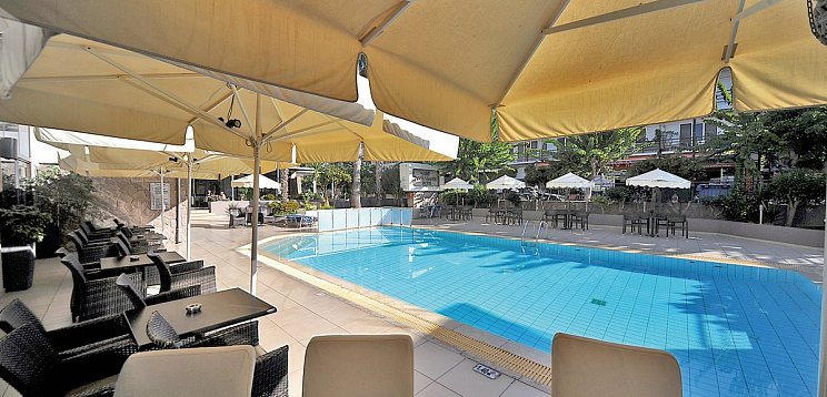 Saint Constantin Hotel