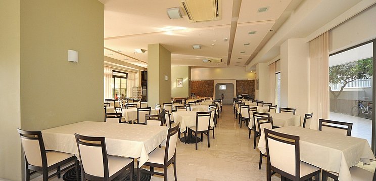 Saint Constantin Hotel