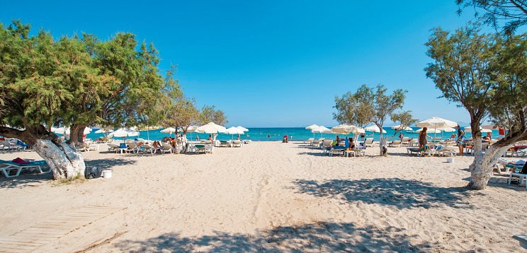 Tigaki Beach