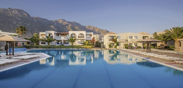 Akti Beach Club