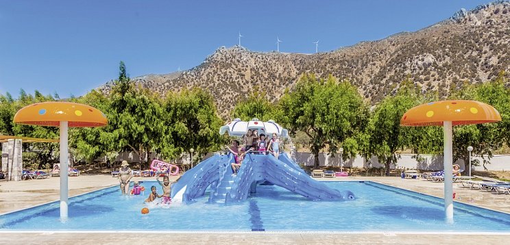 Akti Beach Club