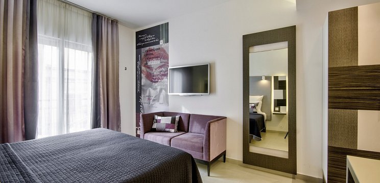 Valentina Hotel