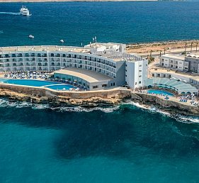 Paradise Bay Resort