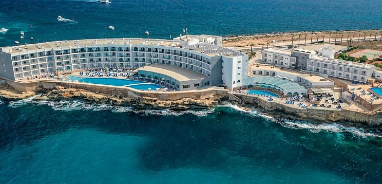 Paradise Bay Resort
