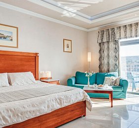 Paradise Bay Resort
