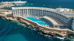 Paradise Bay Resort