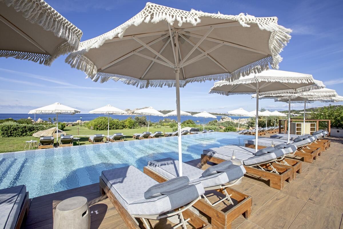 Mangia's Santa Teresa Sardinia, Curio Collection by Hilton